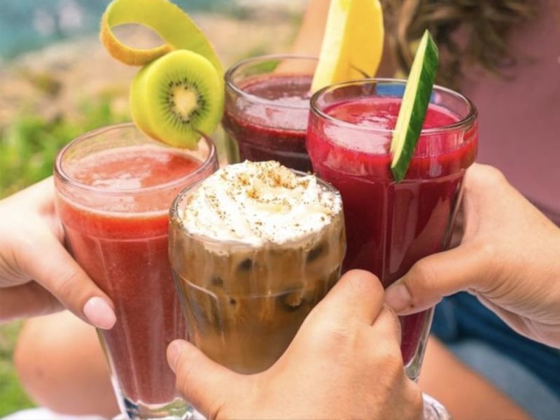 Coras